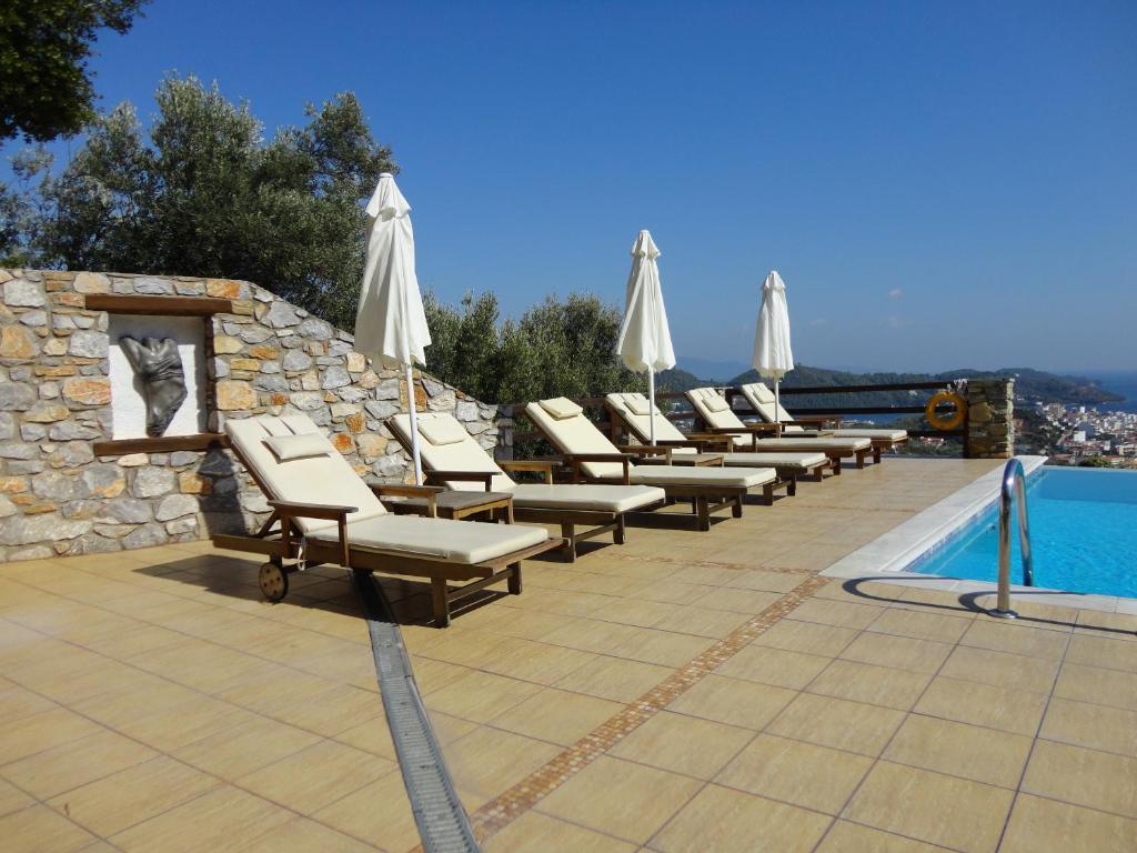 Skiathos Garden Cottages ภายนอก รูปภาพ